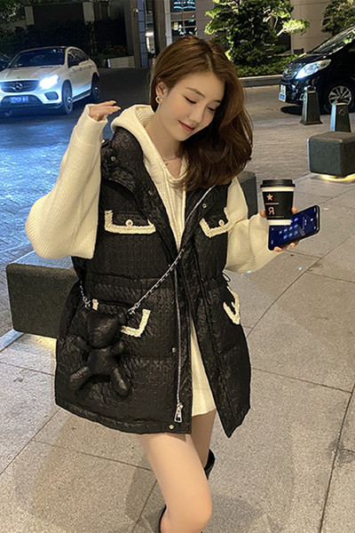 Igapäevane taskute ja lukuga talvevest - naistele