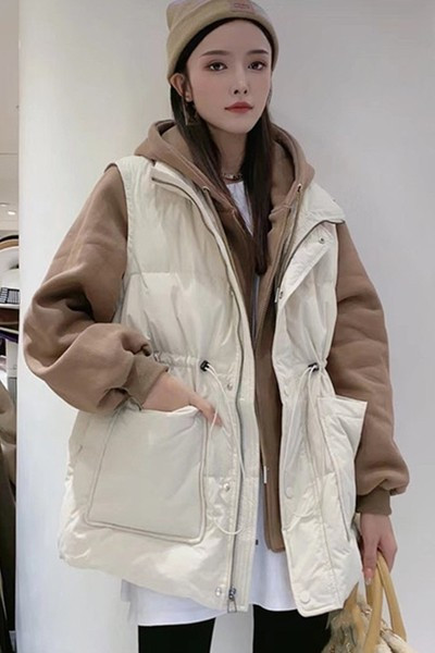 Női széles mellény nyakkendővel és nagy zsebekkel