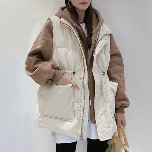 Női széles mellény nyakkendővel és nagy zsebekkel