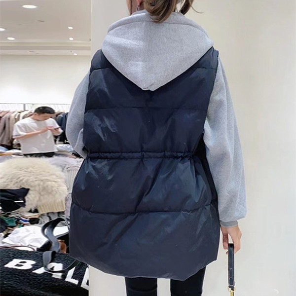 Női széles mellény nyakkendővel és nagy zsebekkel