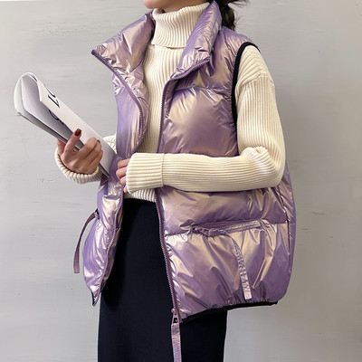 Moodne taskute ja kõrge kraega vest