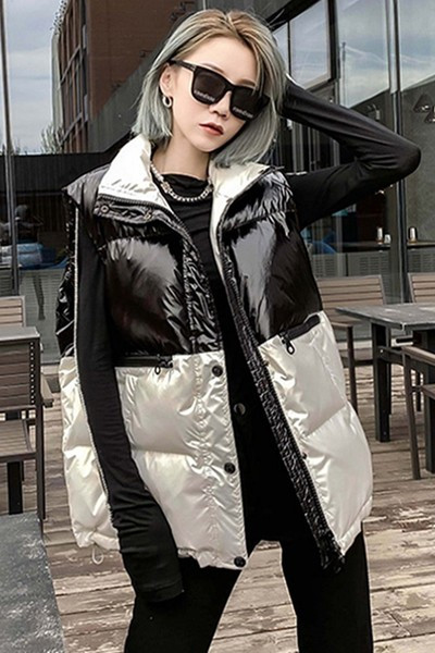 Široki model ženske vestice sa sjajnim efektom