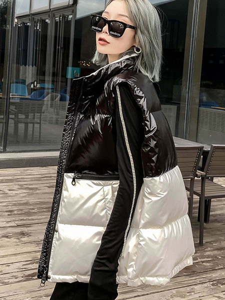 Široki model ženske vestice sa sjajnim efektom