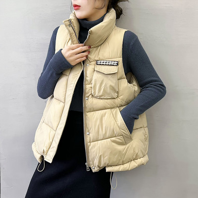 Ležerni prsluk s džepom i visokim ovratnikom