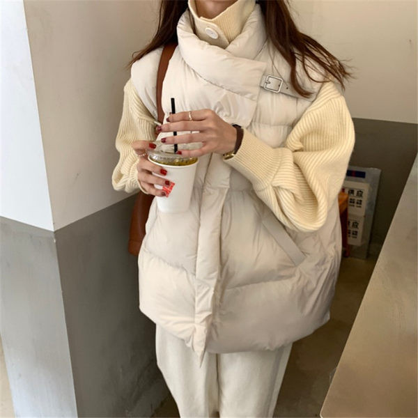 Naiste lai vest kahes värvitoonis