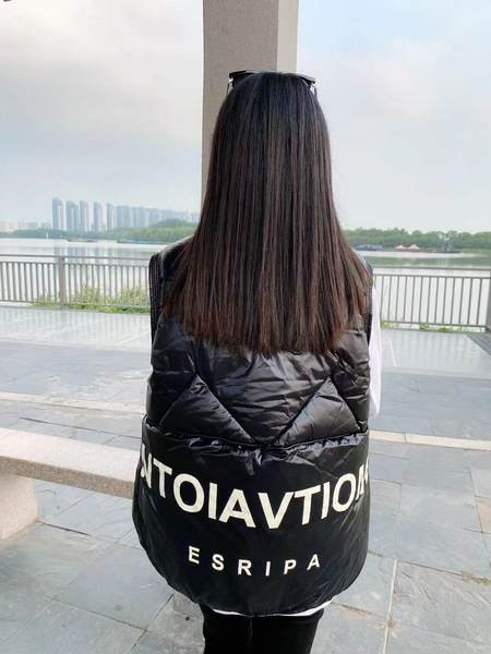 Női mindennapi mellény felirattal