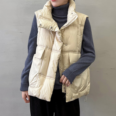 Paks tõmbluku ja nööpidega talvevest