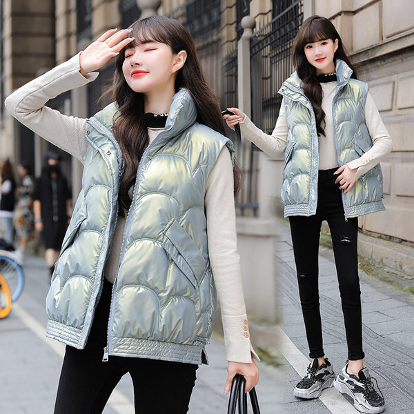 Χειμερινό γιλέκο με ψηλό γιακά και τσέπες