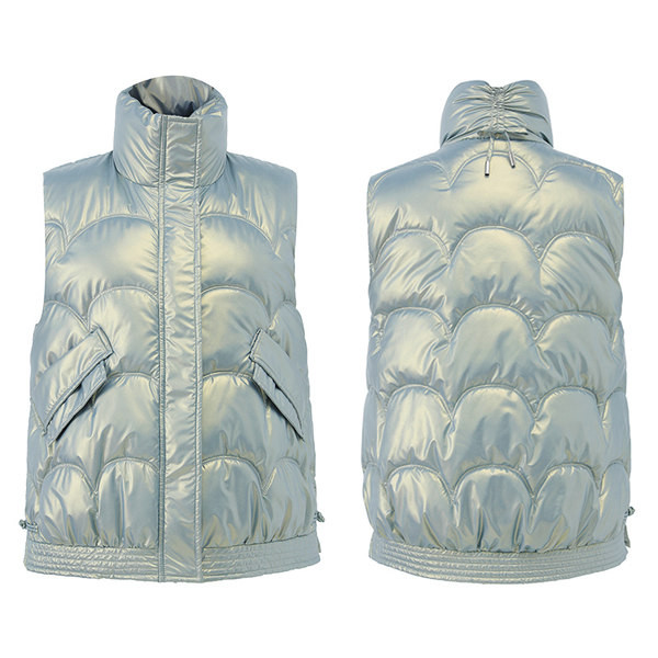 Χειμερινό γιλέκο με ψηλό γιακά και τσέπες