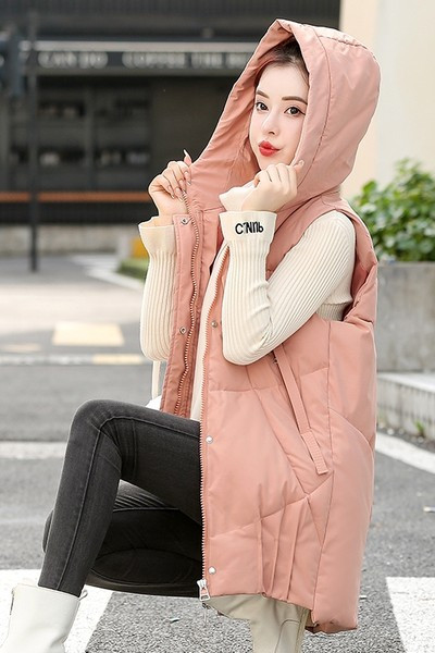 Naiste asümmeetriline kapuutsiga vest