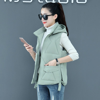 Ženski prsluk s kapuljačom i džepovima