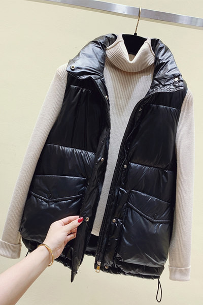 Νέο μοντέλο γιλέκο με κουμπιά και κορδόνια