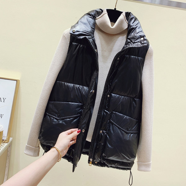 Νέο μοντέλο γιλέκο με κουμπιά και κορδόνια