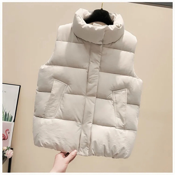 Sima modell női mellény cipzárral és gombokkal