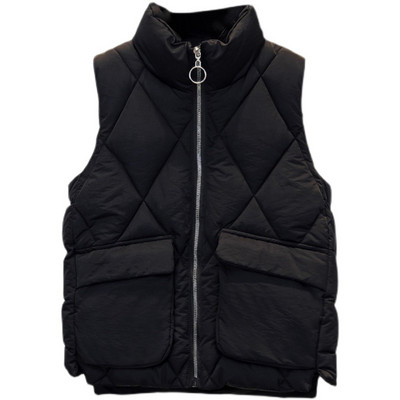 Stiilne naiste vest taskute ja lukuga