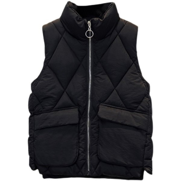 Stiilne naiste vest taskute ja lukuga