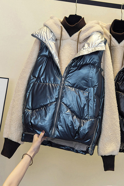 Őszi-téli női mellény magas gallérral - fekete és kék