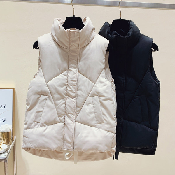 Napi mellény gombokkal és cipzárral