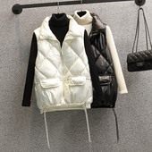 Naiste elastse ja klassikalise kraega vest