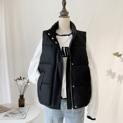 Stiilne naiste pikk vest lukuga nööpide ja taskutega