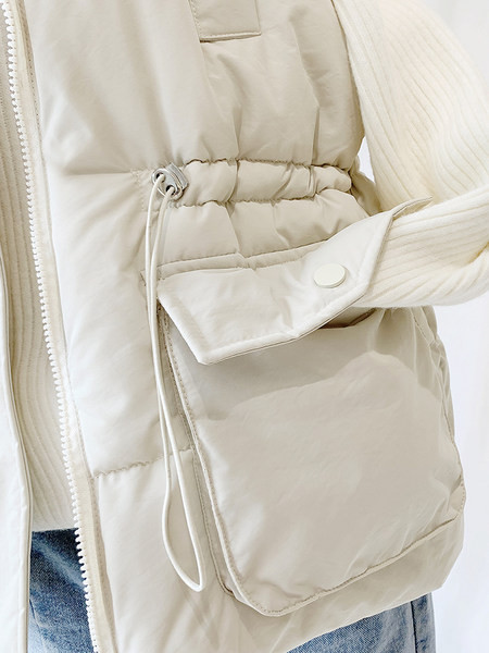 Γυναικείο γιλέκο με κλασικό γιακά και κορδόνια στη μέσης