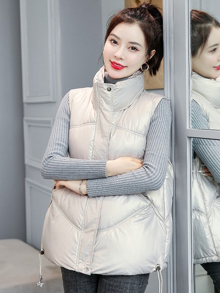 Naiste spordivesti uus mudel must ja beež