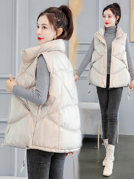 Naiste spordivesti uus mudel must ja beež