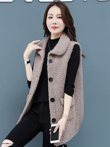 Alkalmi női pehelymellény gombokkal és zsebekkel