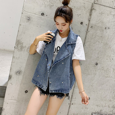 Bő női farmermellény gombokkal