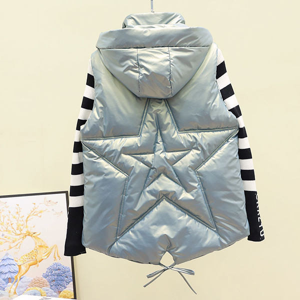 Vabaaja naiste vest kapuutsi ja lipsudega