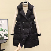 Moodne naiste vest taskute ja vöökoha lipsudega