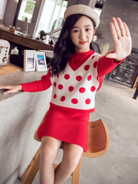 Μοντέρνο παιδικό σετ για κορίτσια