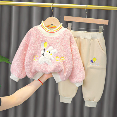 Παιδικό σετ σε τέσσερα χρώματα με απλικέ