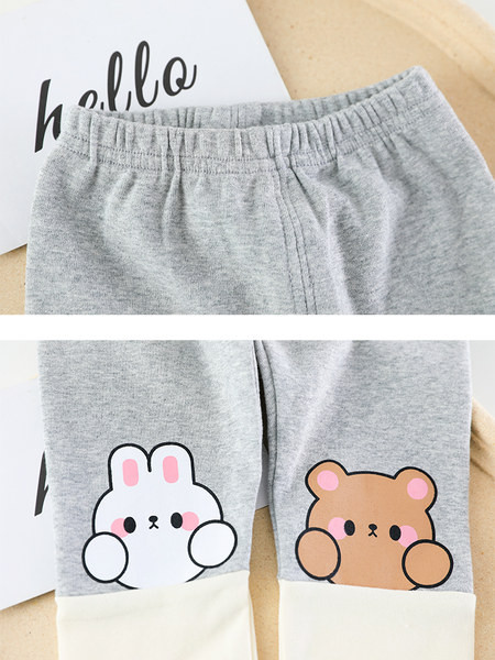 Moodne komplekt tüdrukutele sääristest ja pluusist - mitme mudeliga