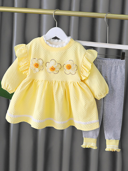 Moodne 3D elementidega komplekt tüdrukutele