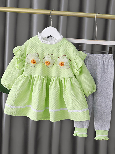 Moodne 3D elementidega komplekt tüdrukutele