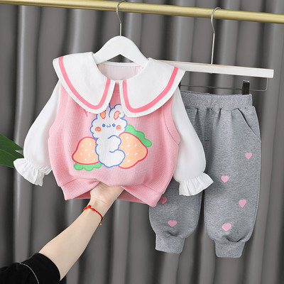 Dječji komplet iz tri dijela sa kragnom na bluzi