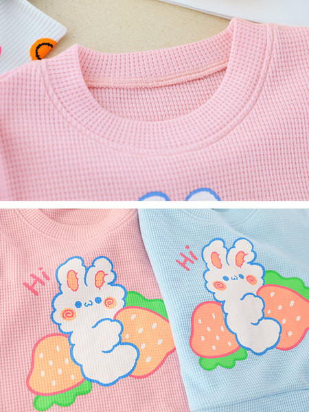 Dječji komplet iz tri dijela sa kragnom na bluzi