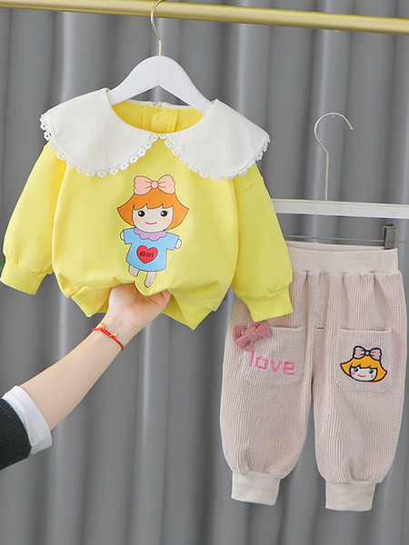 Új modell gyerekgarnitúra rátéttel és zsebekkel