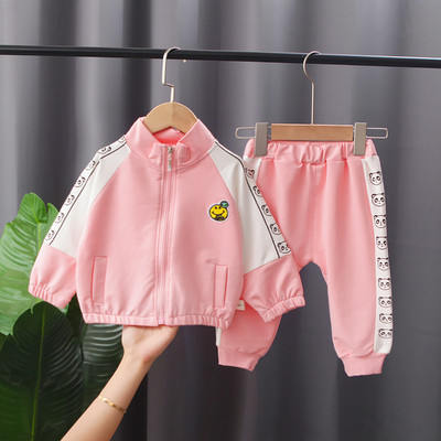 Αθλητική παιδική ομάδα με φούτερ και εσώρουχα για κορίτσια