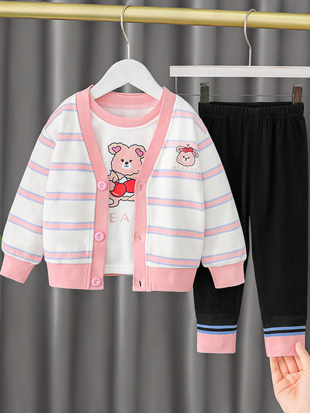 Három részből álló készlet lányoknak