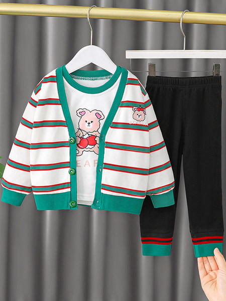 Három részből álló készlet lányoknak