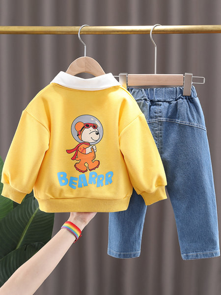 Gyerekkészlet fiúknak, rátéttel ellátott, kétrészes blúz farmernadrággal