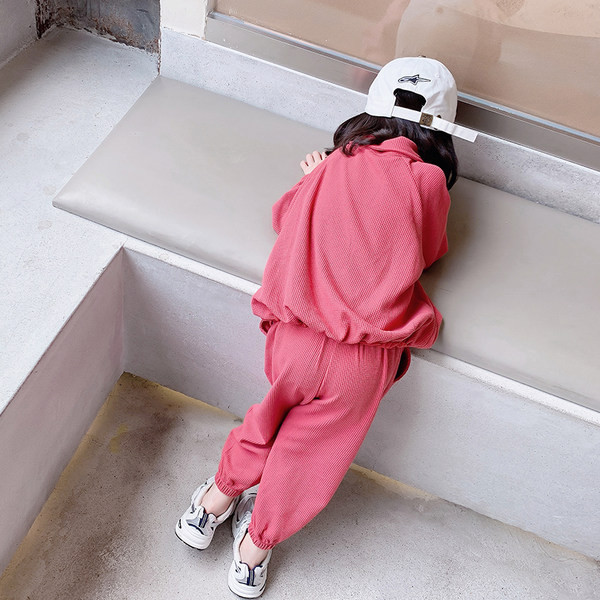 Kaheosaline laste spordikomplekt tüdrukutele