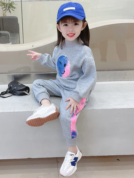 Καθημερινό παιδικό σετ  με κέντημα