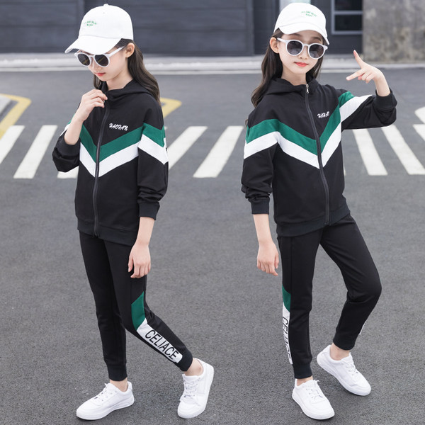 Γυναικείο σετ σε μαύρο και κόκκινο χρώμα