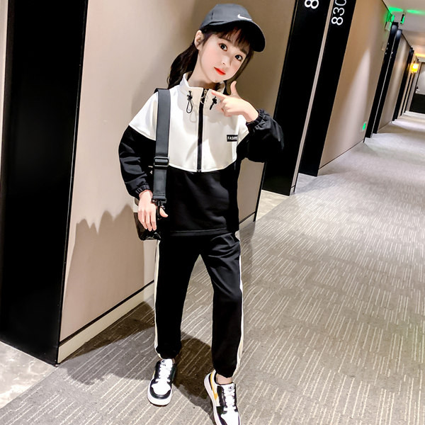 Ежедневен комплект в два цвята за момичета