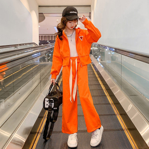 Laste spordi- ja päevakomplekt kahest osast