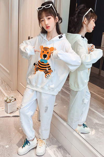 Παιδικό σετ με κουκούλα σε δύο χρώματα κατάλληλο για κορίτσια