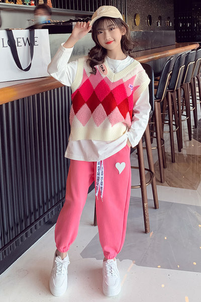 Három részből álló napi készlet, szív rátéttel